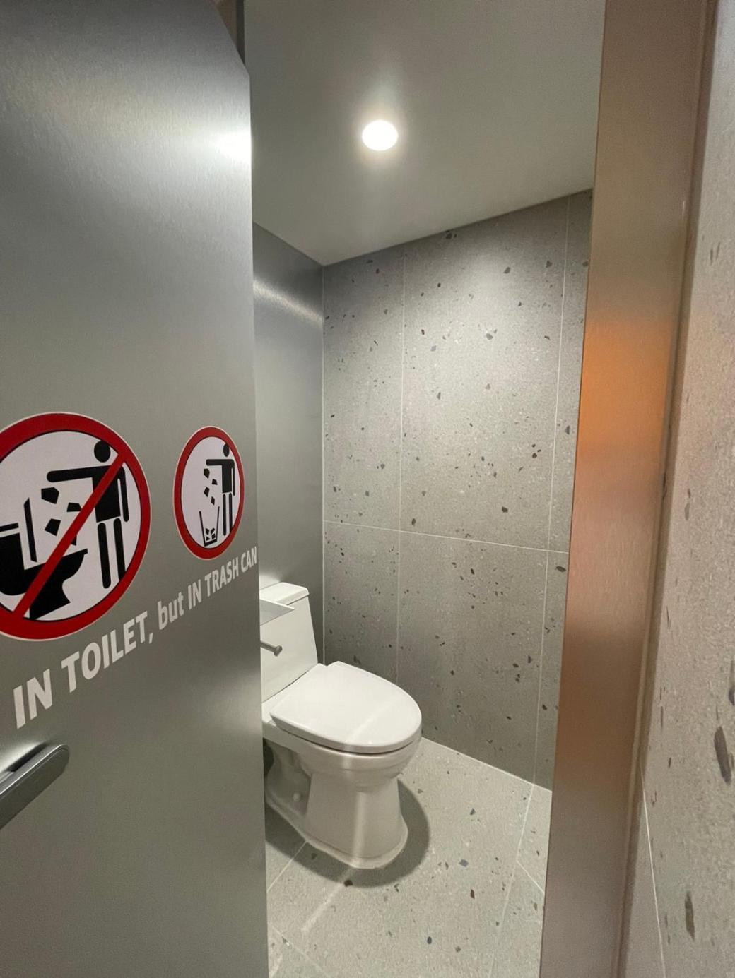 Seoul Cube Myeongdong Hotell Exteriör bild