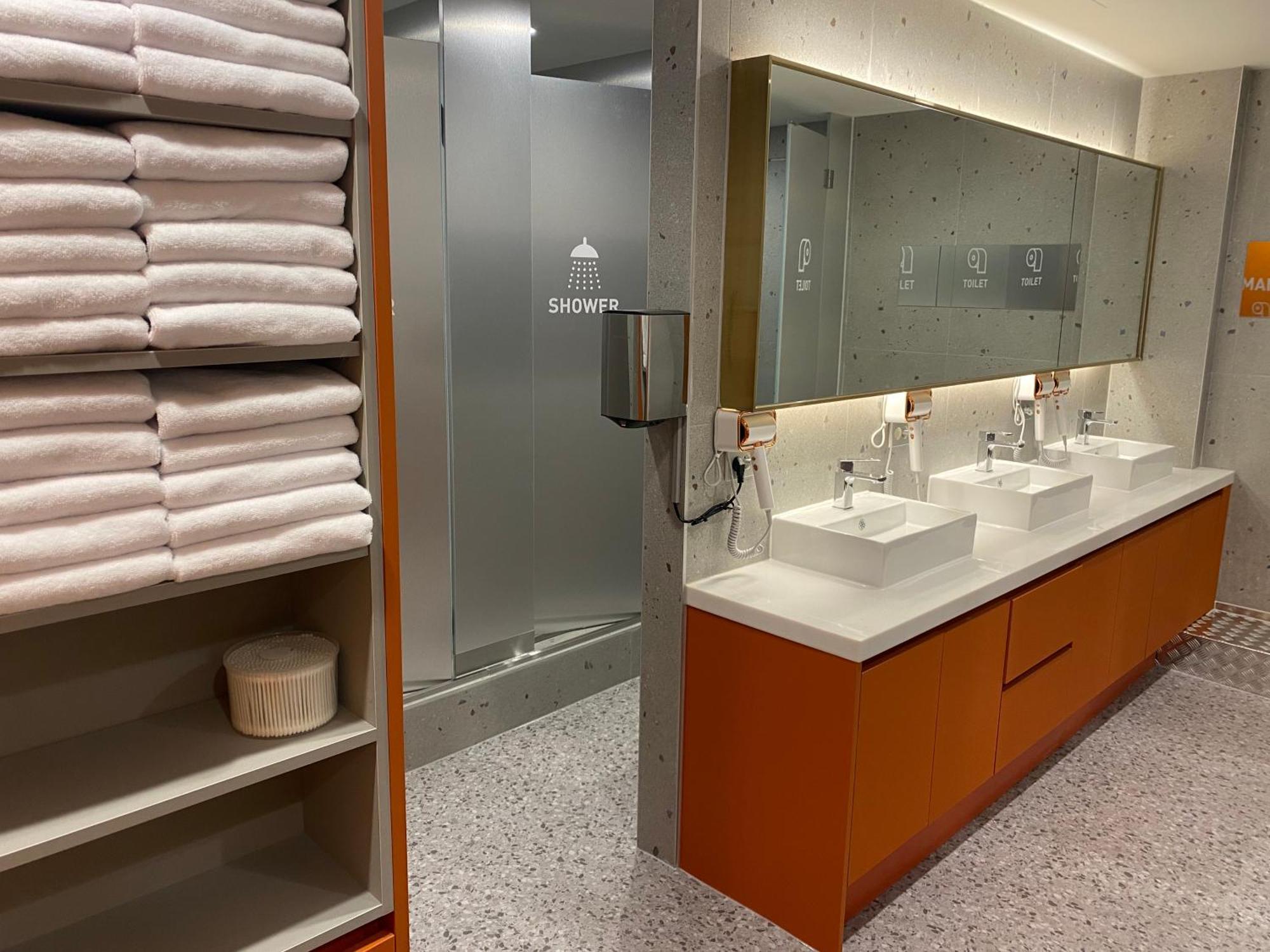 Seoul Cube Myeongdong Hotell Exteriör bild